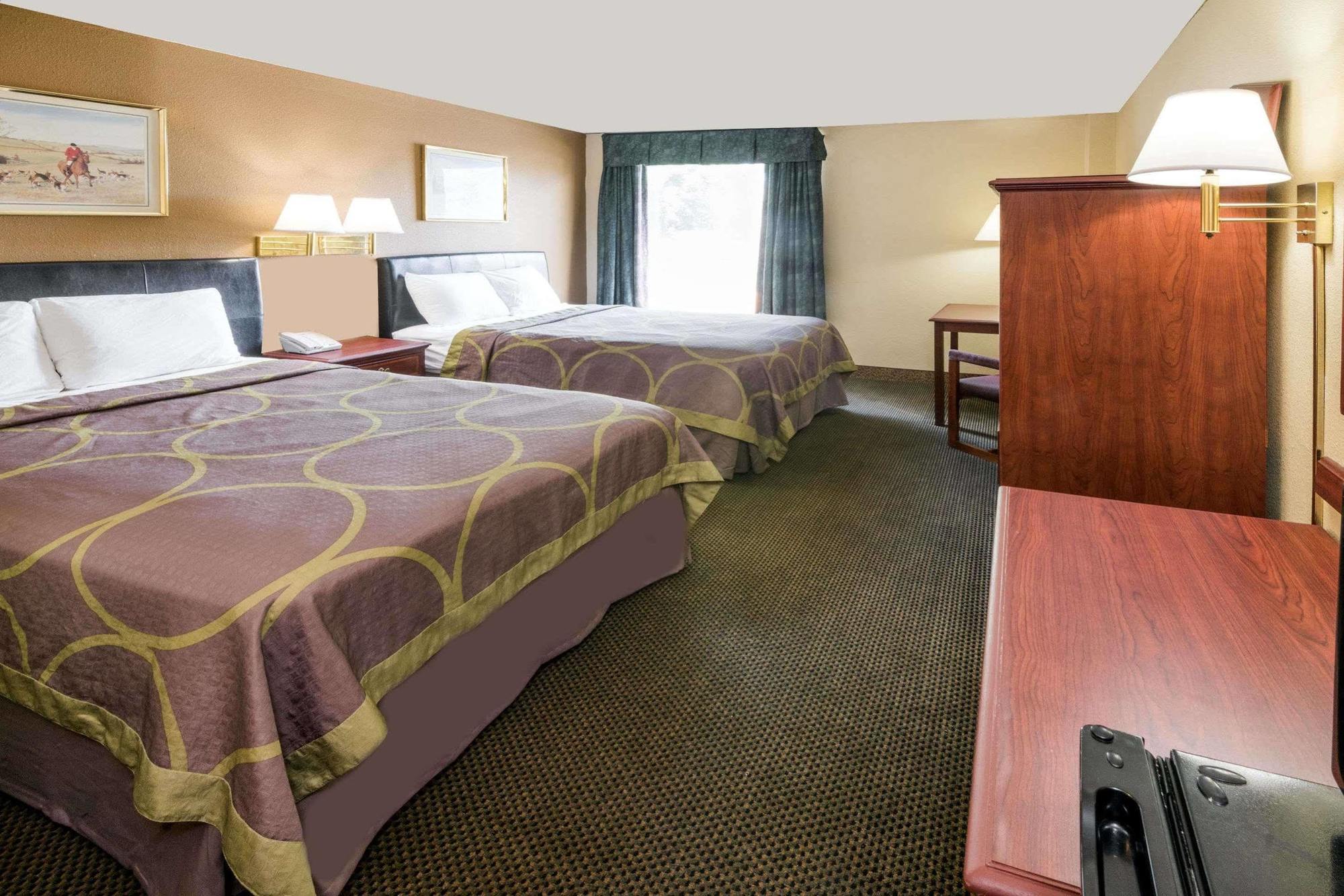 Super 8 By Wyndham Columbus Hotell Exteriör bild